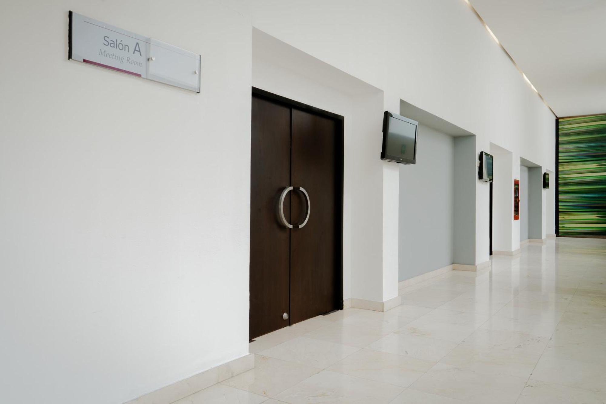 Fiesta Inn Tepic Exterior foto