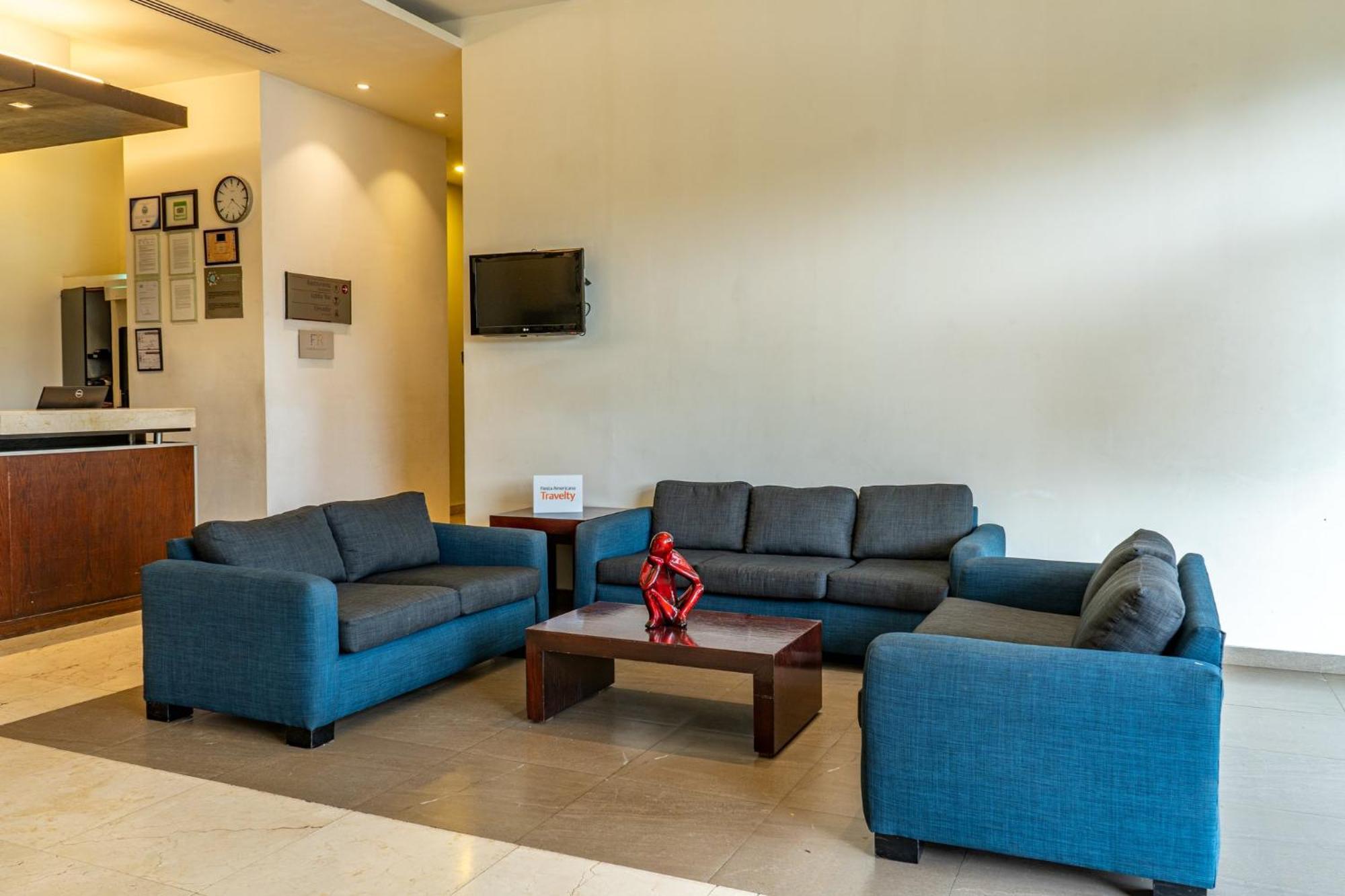Fiesta Inn Tepic Exterior foto